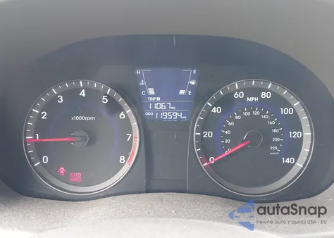 2013 Hyundai Accent Gls z USA, uszkodzony, nr VIN KMHCT4AE5DU562802